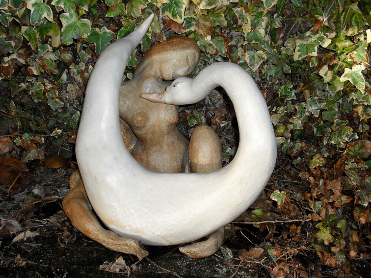 Leda in Love